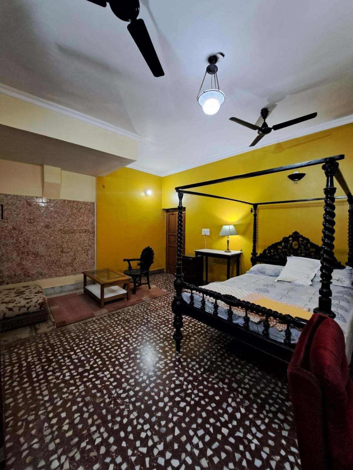 Chaps Le Guest House Patna  Exteriér fotografie