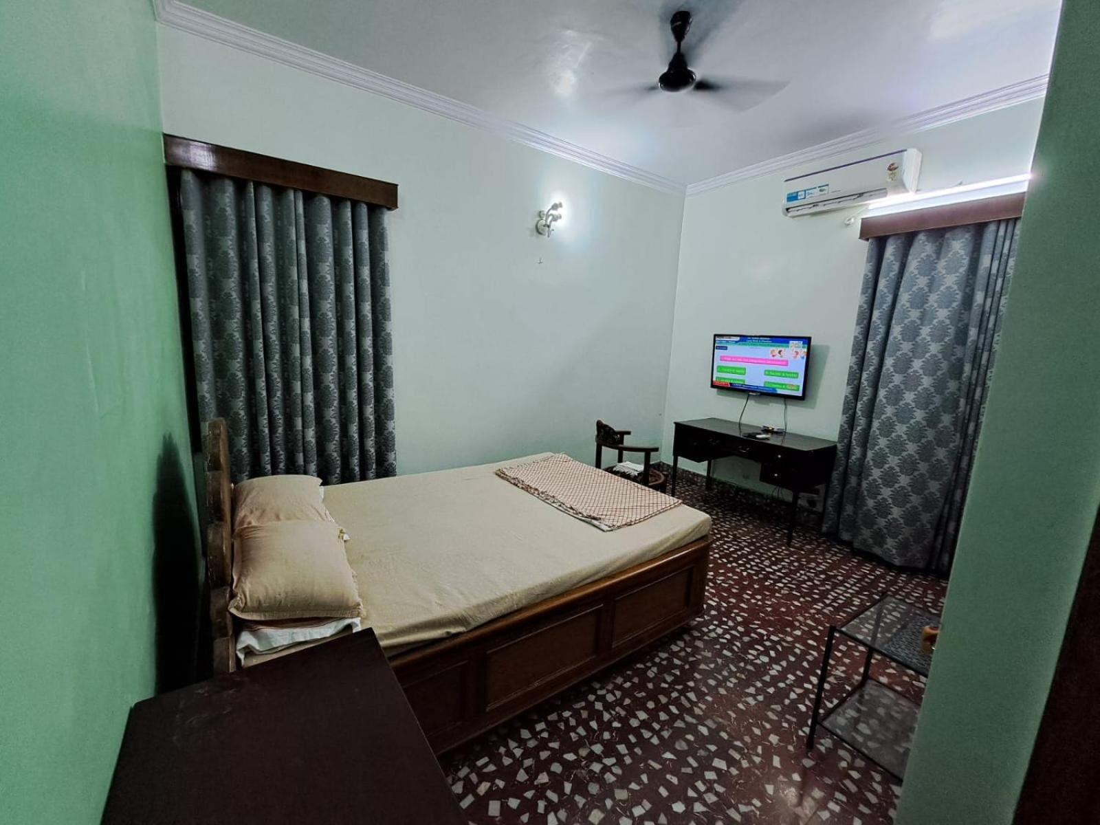 Chaps Le Guest House Patna  Exteriér fotografie